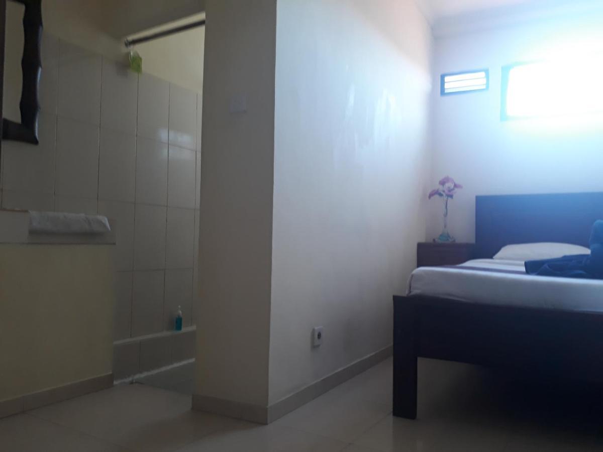 Adi House Homestay Ubud Exterior foto