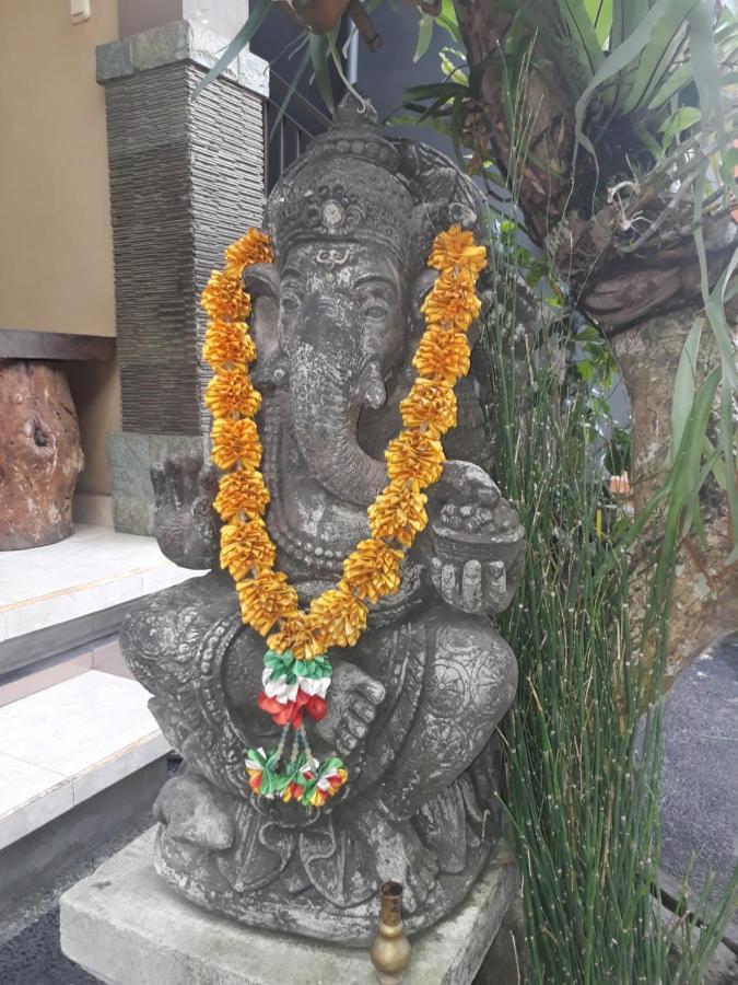 Adi House Homestay Ubud Exterior foto
